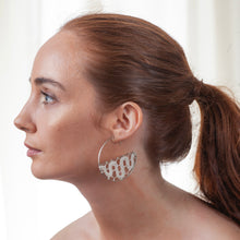 Load image into Gallery viewer, G Earrings Bride