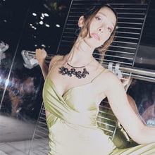Load image into Gallery viewer, Bunch Princess Necklace