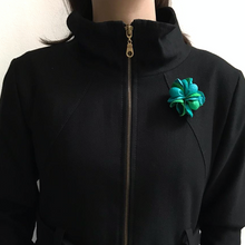 Load image into Gallery viewer, Magnolia Brooch Pin