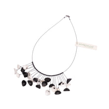 Load image into Gallery viewer, Bunch Princess Necklace