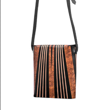 Load image into Gallery viewer, Alter Ego leather Handbag