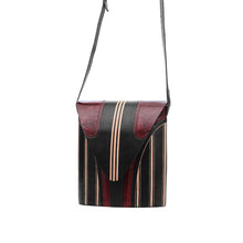 Load image into Gallery viewer, Wasp Leather Handbag