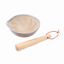 Load image into Gallery viewer, Suribachi Mortar for grains Medium