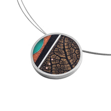 Cargar imagen en el visor de la galería, Colgante Racma 1