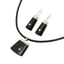Load image into Gallery viewer, Point Set (Necklace + earrings)