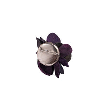 Load image into Gallery viewer, Magnolia Brooch Pin