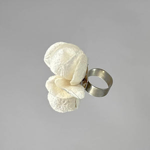 Magnolia Ring Bride