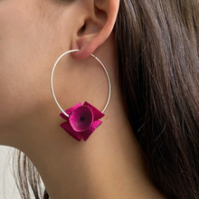 Load image into Gallery viewer, Crater Hoop Earring