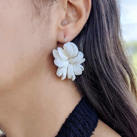 Magnolia Earring