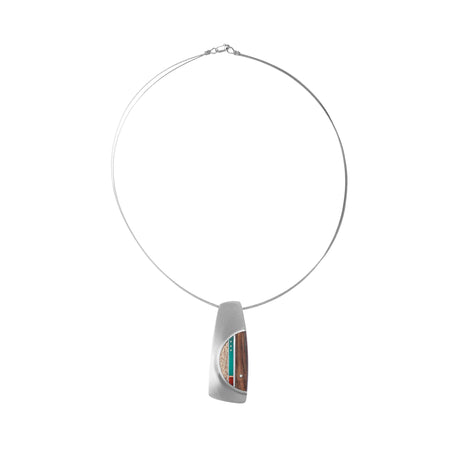 Crossing Necklace 3