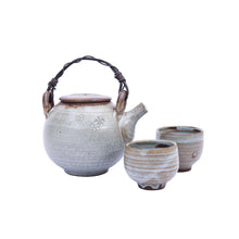 Load image into Gallery viewer, Celestial Teapot with two small cups