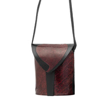 Load image into Gallery viewer, Bipoda Leather Handbag